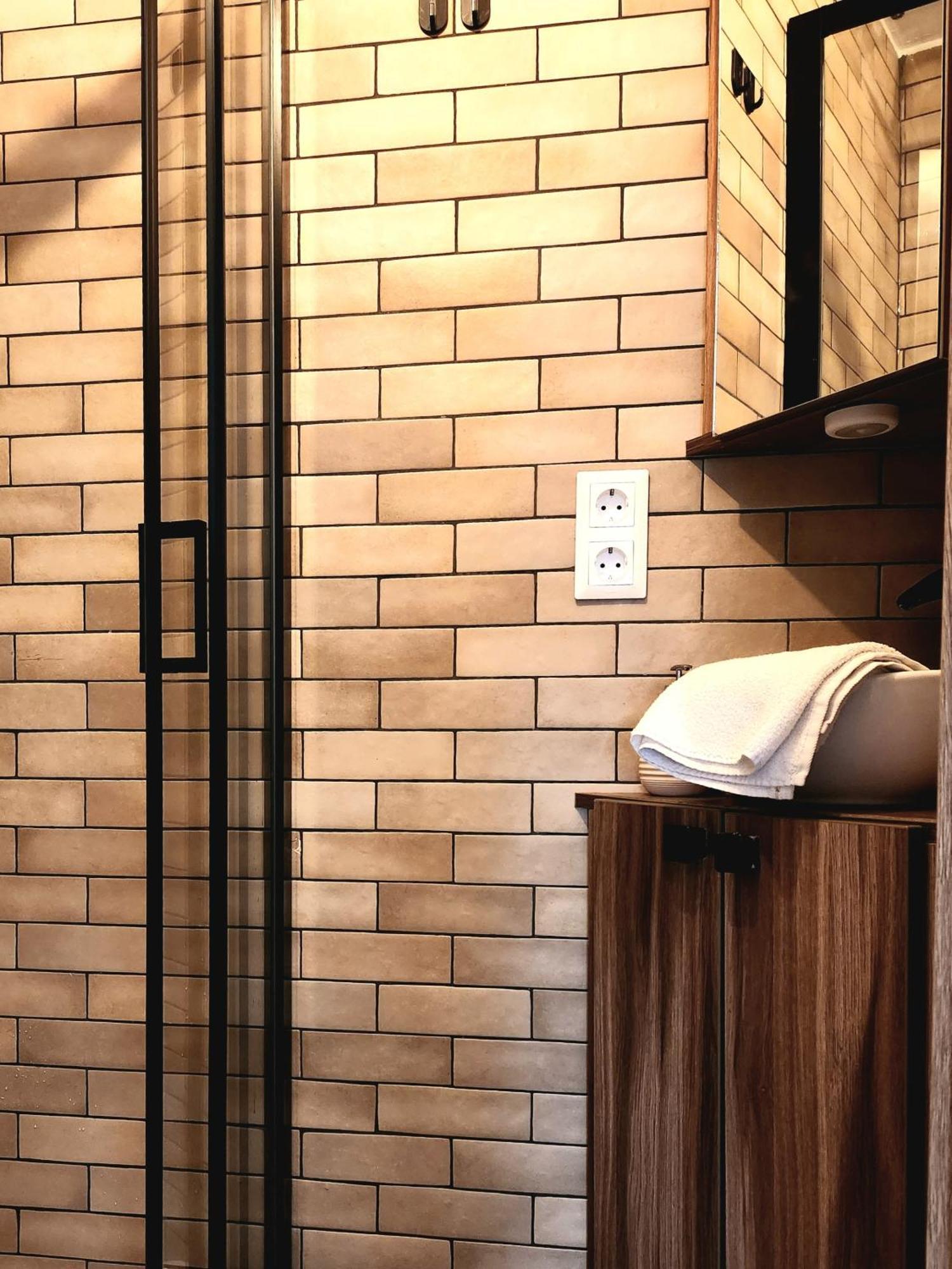 K21 "The Good Shepherd" Apartment Budapest Bagian luar foto